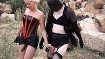 Sissy Outdoor Abgefickt