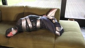 Myxxxy broke into the wrong House