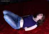 Agnes hogties in jeans