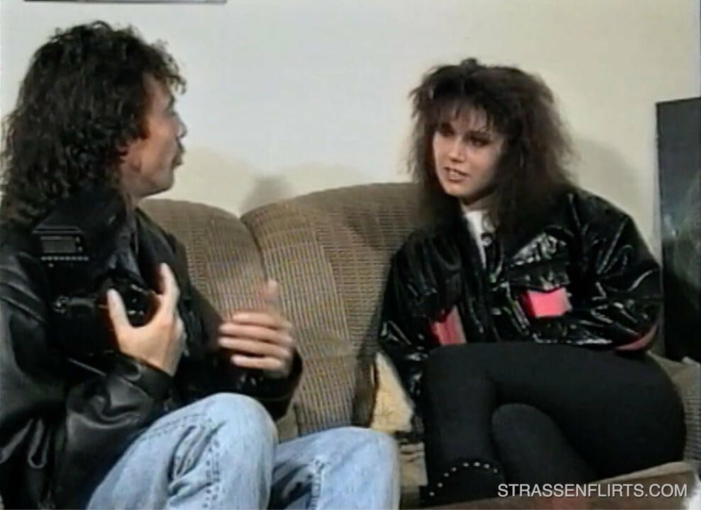 STRASSENFLIRTS 04 Marika