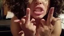 Jerk off to my middle finger