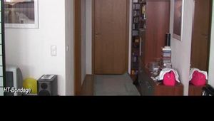 Irina in Lycra mit Handschellen Teil 1 - HDV (50)