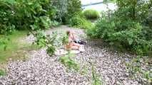 EXTREMELY RISKY!!! Girl gets outdoor-creampie