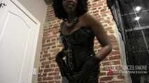 Latex Goddess Wants