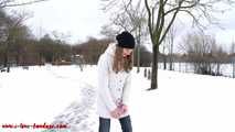 Handschellenspass im Schnee
