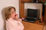 Yet Another Secretary in Bondage