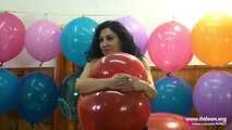 Madame en rouge 30
