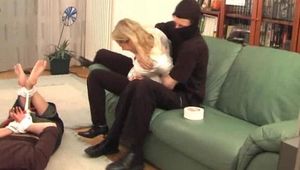 Gina+Tatjana helpless