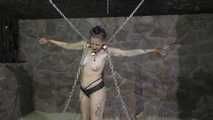More Heavy Chains for Rija Mae