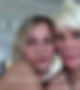 Hot lesbian games with Jenny Smart