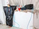 [From archive] Lucky, Nelly and Xenia - Santa Helpers on balcony 02